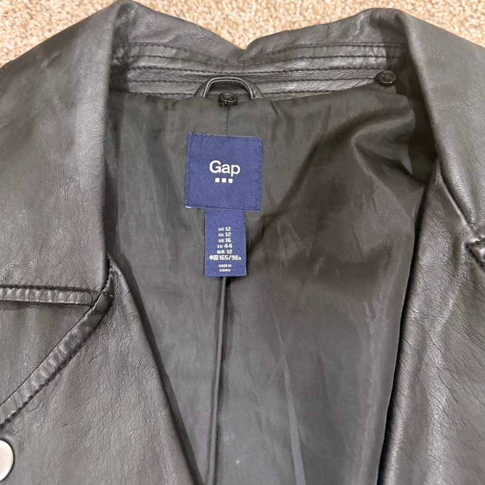 GAP Women’s Black Biker Jacket - Picture 2 of 3